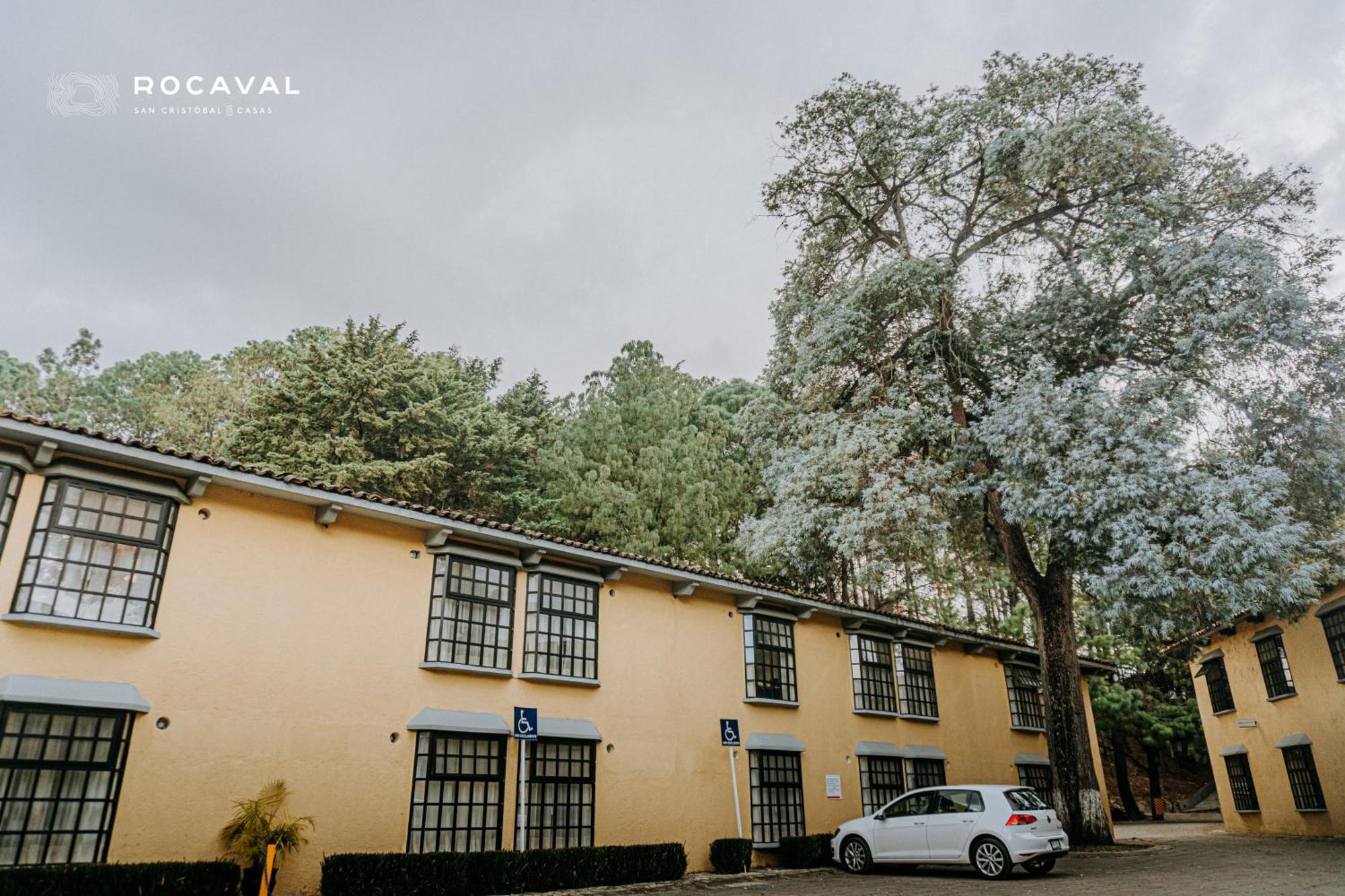 Hotel Rocaval San Cristobal De Las Casas Exterior photo